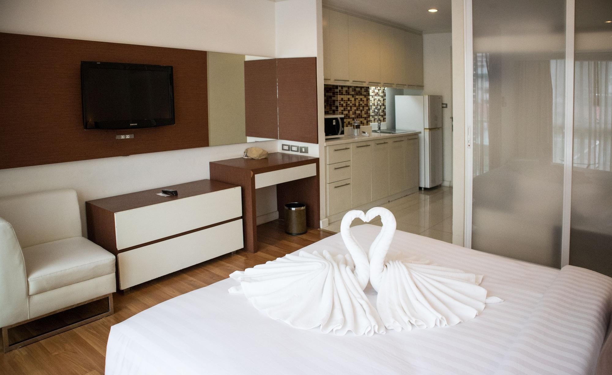 Sathorn Grace Serviced residencia Bangkok Exterior foto