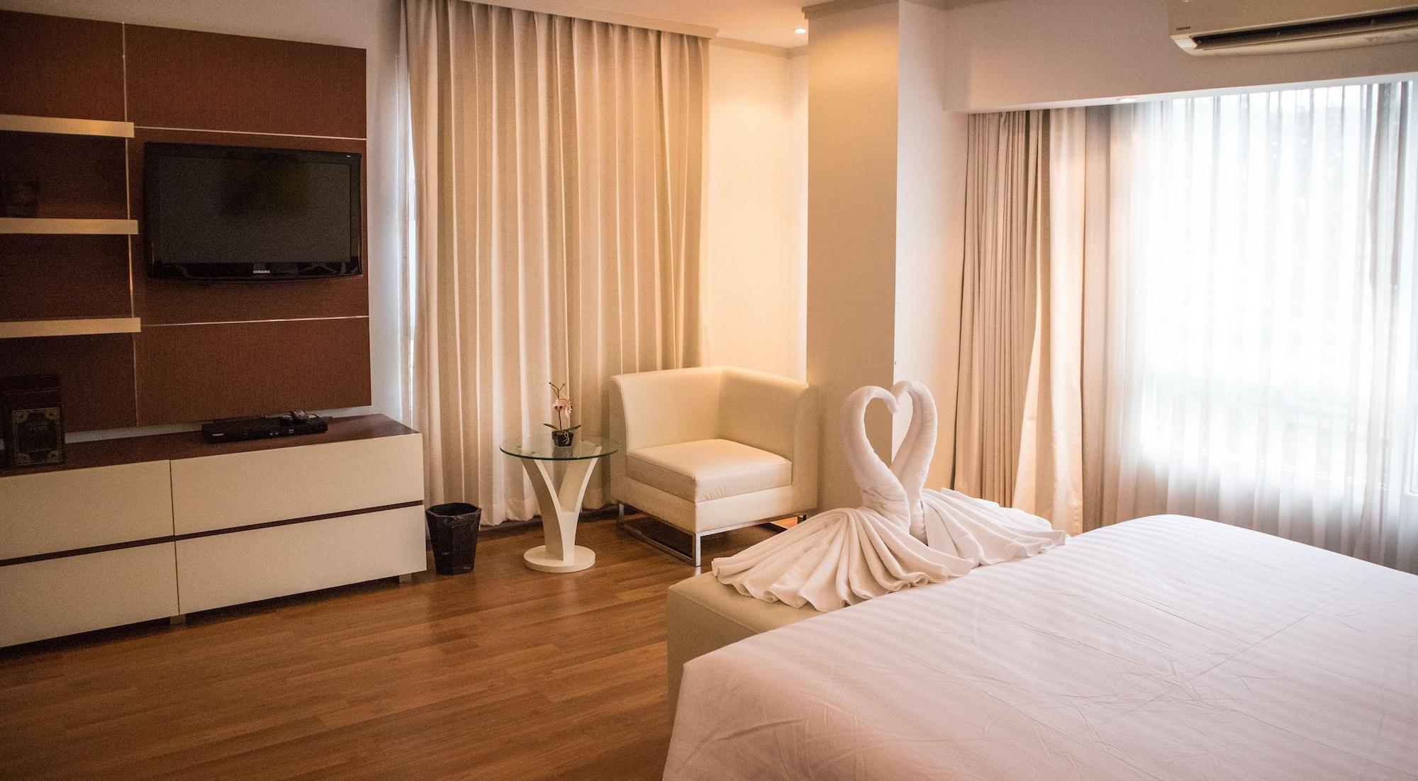 Sathorn Grace Serviced residencia Bangkok Exterior foto