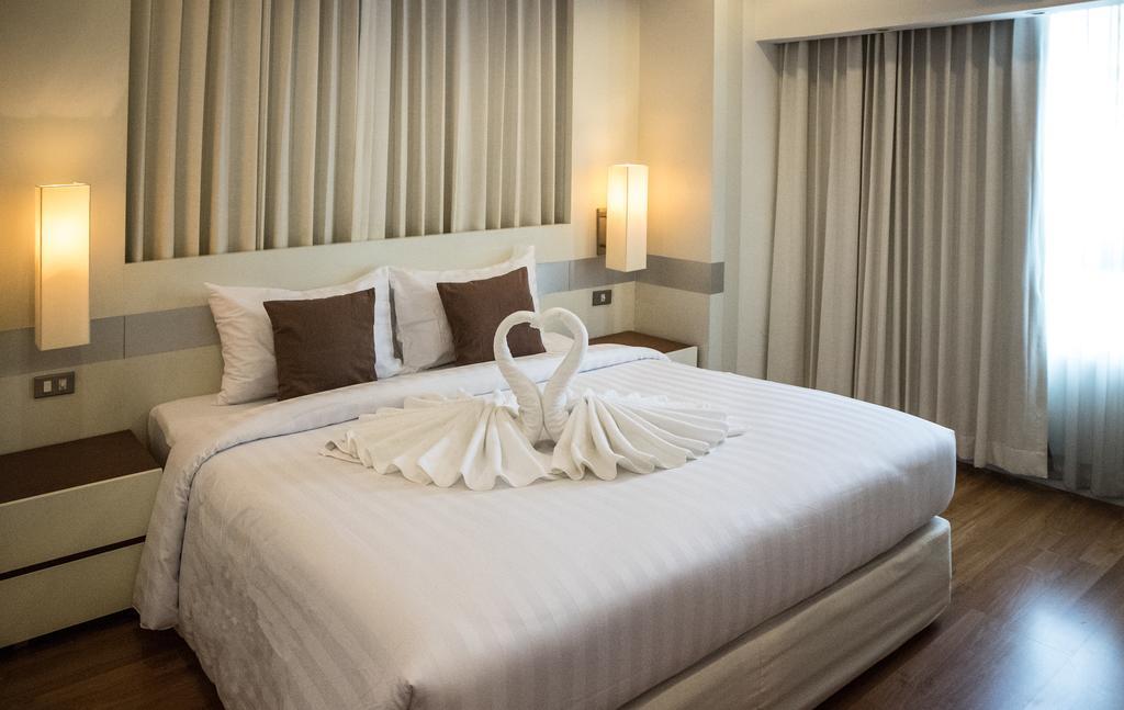 Sathorn Grace Serviced residencia Bangkok Exterior foto