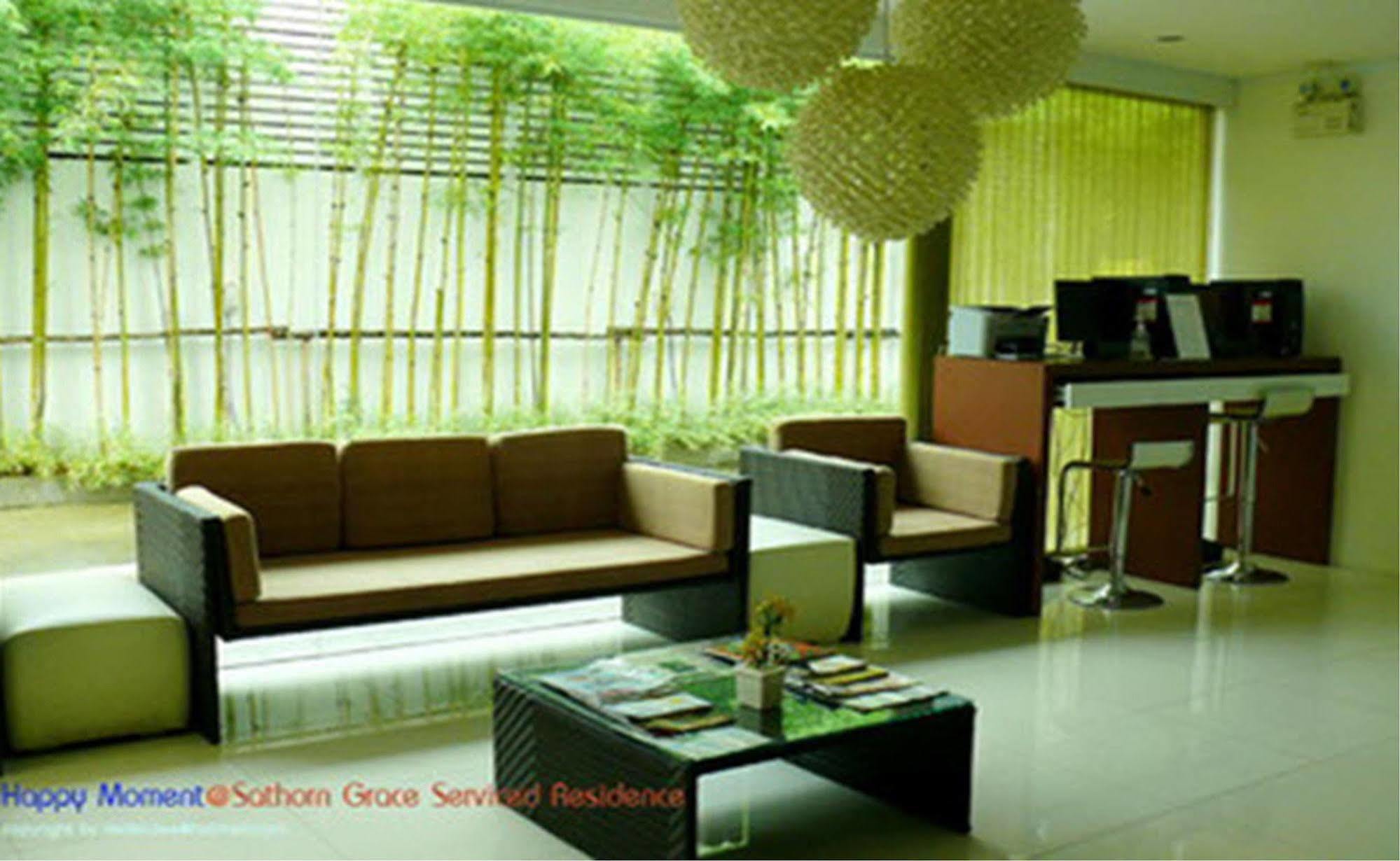 Sathorn Grace Serviced residencia Bangkok Exterior foto